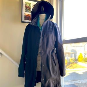 North Face Women’s Fleeced Raincoat